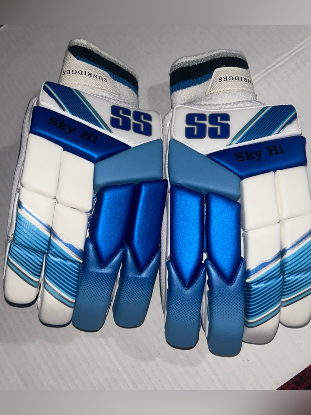 Cricket Batting Gloves Mens Right Hand and Left Glove